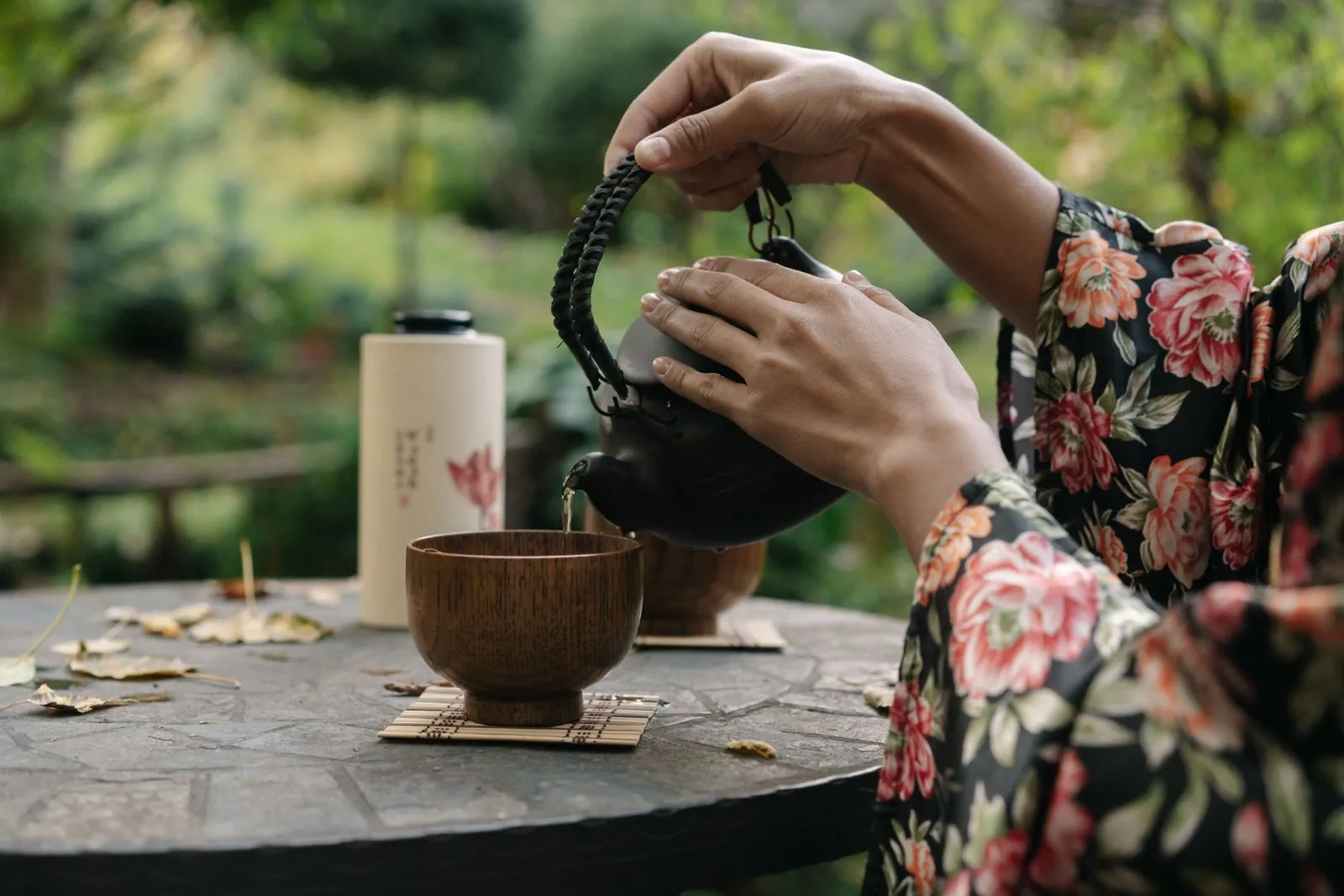 What Is Gongfu Tea Brewing?